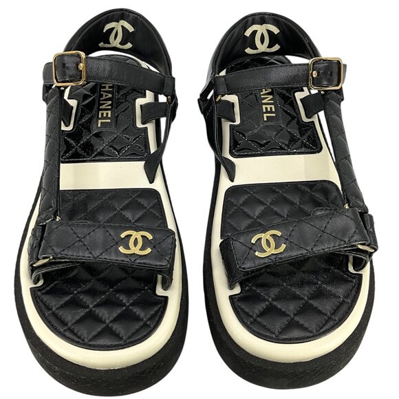 CHANEL Lambskin Patent Logo Platform Sandals Size 42 - Picture 2 of 6